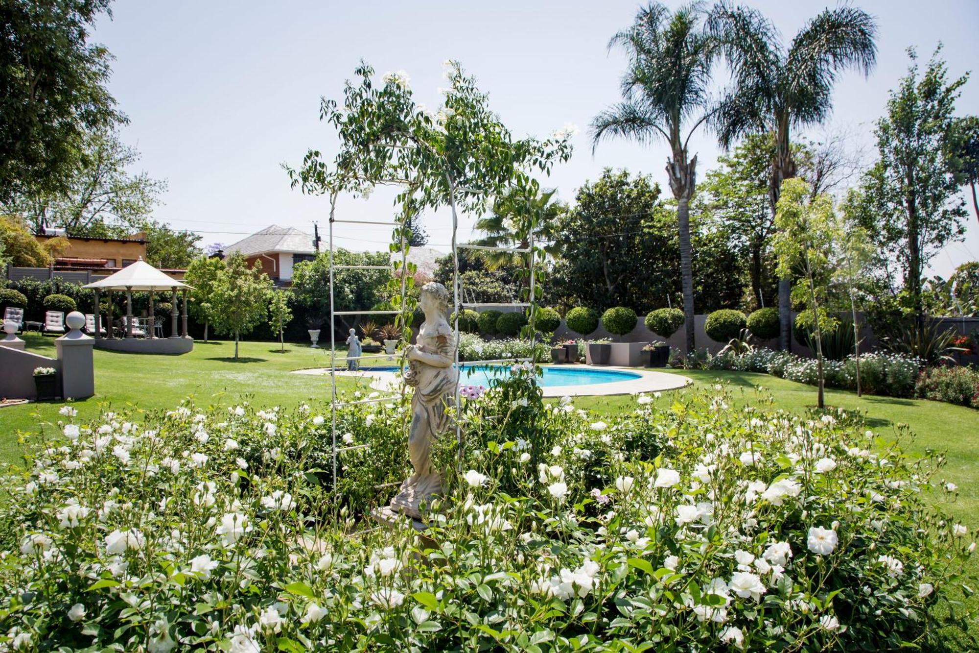 La Vida Luka - Luxury Guesthouse Pretoria Exterior photo